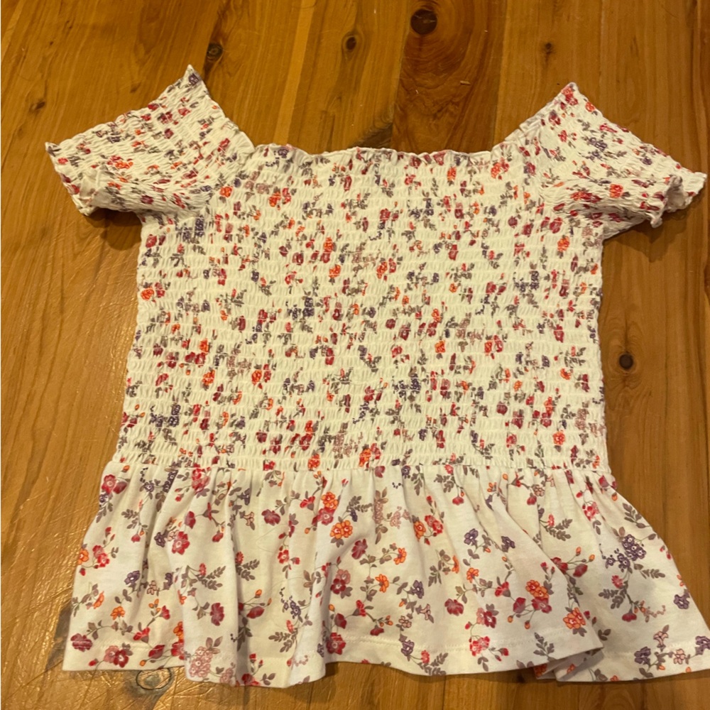 NWOT American Eagle Smocked Women's Top White With Floral Details